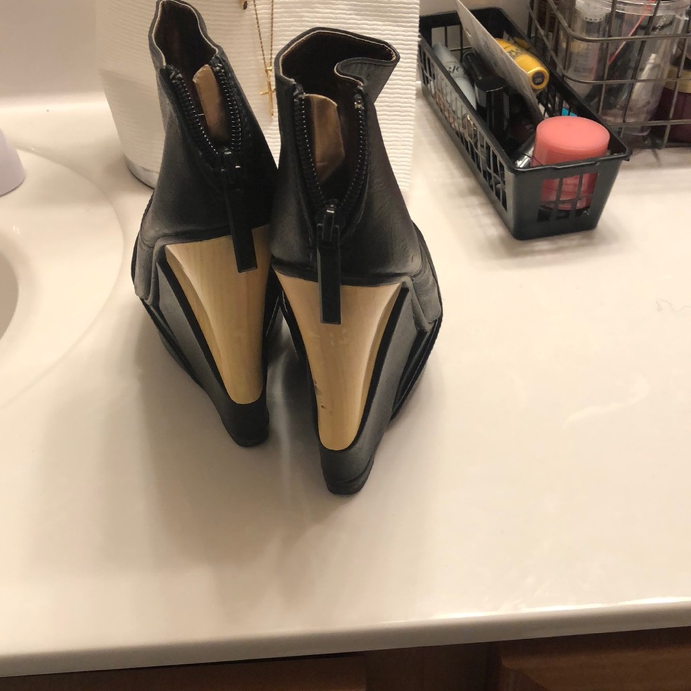 Posh wedge - Picture 4 of 5
